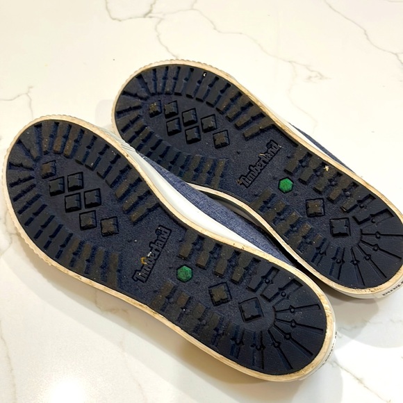 Timberland denim slip on sneakers, women’s size 9. - Picture 4 of 5